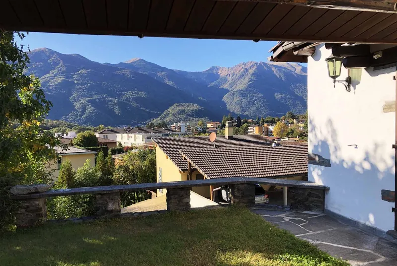 CASA UNIFAMILIARE 4.5 LOCALI CON GIARDINO A PONTE CAPRIASCA, foto 4