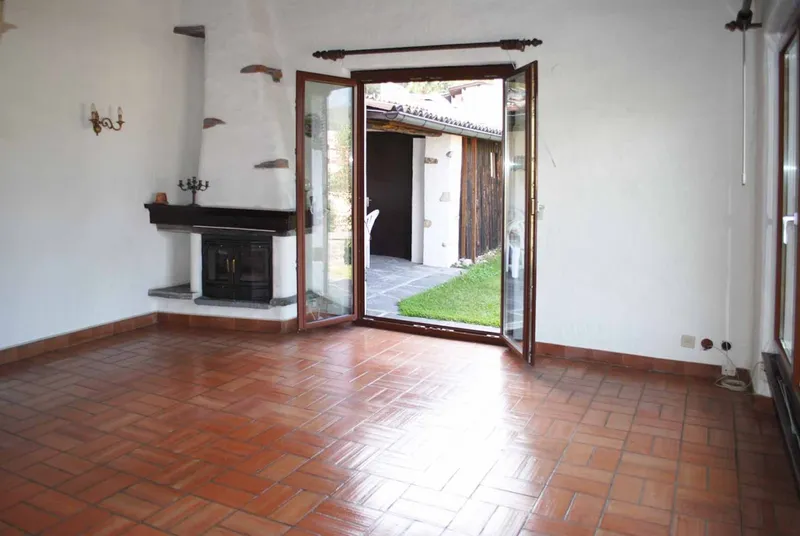CASA UNIFAMILIARE 4.5 LOCALI CON GIARDINO A PONTE CAPRIASCA, foto 8