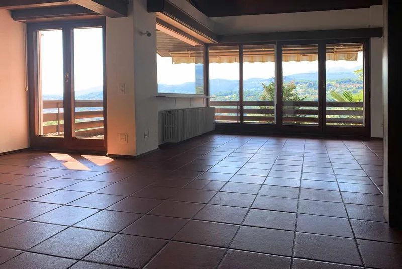 CASA 5.5 LOCALI A PREGASSONA ALTA CON SPLENDIDA VISTA LAGO, foto 2