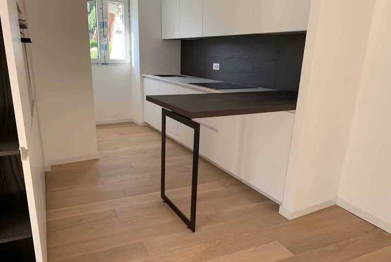 CASA DI NUCLEO RISTRUTTURATA CON GROTTINO A MEZZOVICO, photo 3
