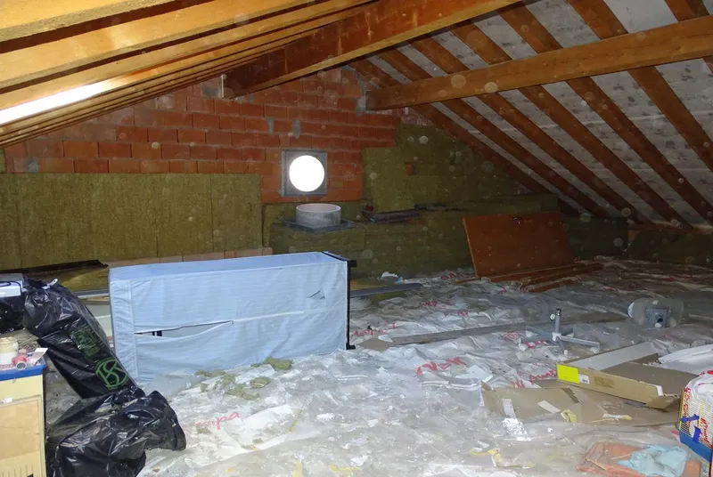 AMPIA MANSARDA 2.5 LOCALI SENZA FINITURE A LUGANO CANOBBIO, foto 4