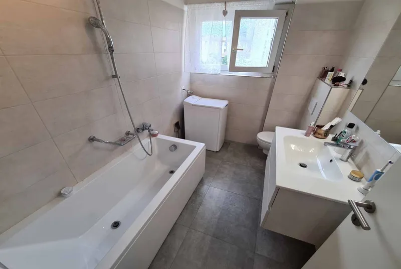 AMPIO ATTICO MODERNO 3.5 LOC. RISTRUTTURATO A MASSAGNO, foto 10