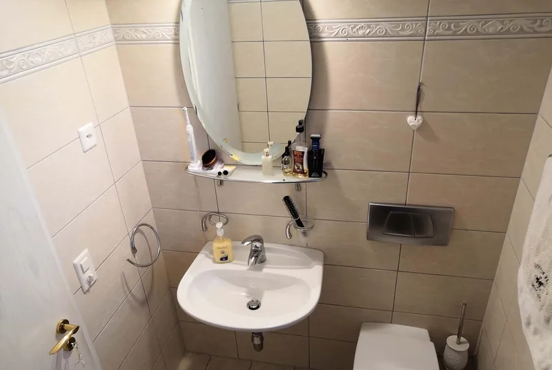 GRANDE CASA 5.5 LOCALI CON GIARDINO PRIVATO A CUREGLIA, Foto 8