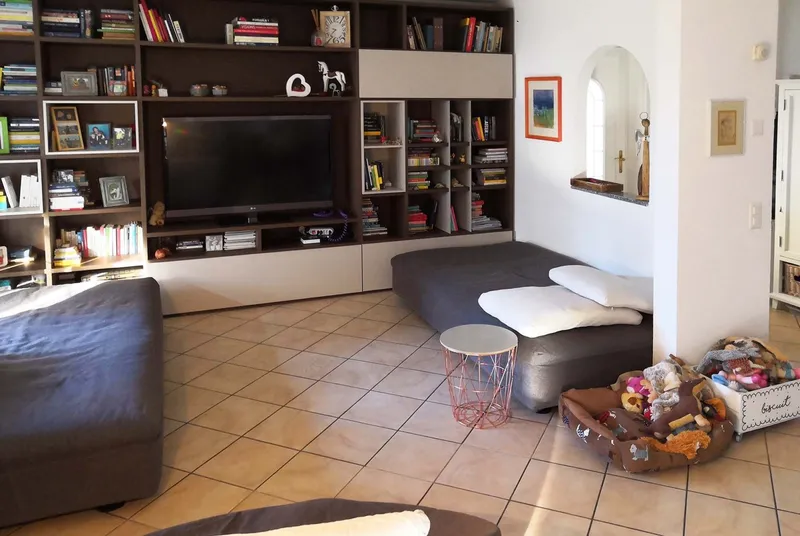 GRANDE CASA 5.5 LOCALI CON GIARDINO PRIVATO A CUREGLIA, Foto 3