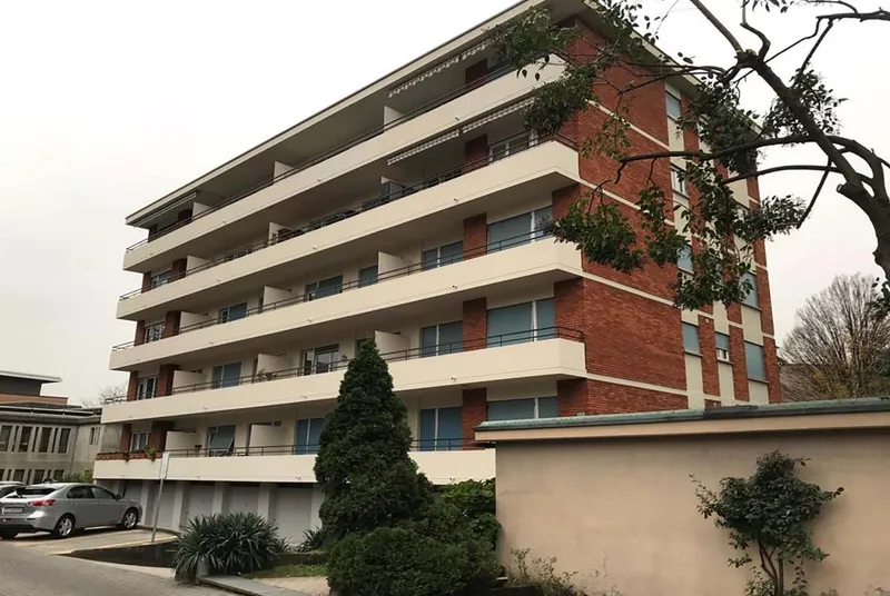 BILOCALE RINNOVATO CON TERRAZZA E POSTO AUTO A LUGANO BESSO, foto 9