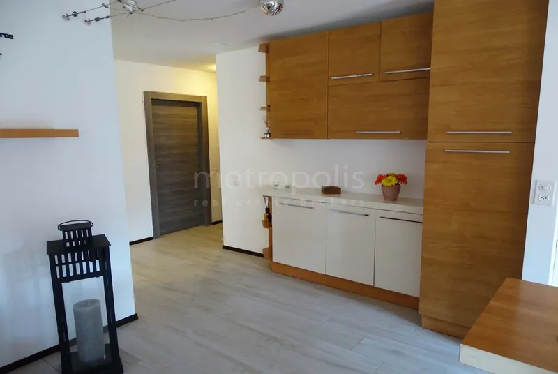 4.5 LOCALI RINNOVATO CON TERRAZZINO AD AGNO, Foto 8