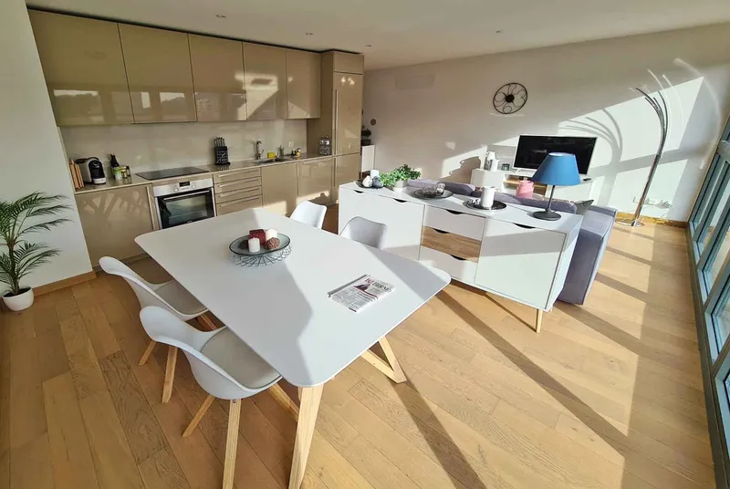 BELLISSIMO 2.5 LOCALI IN ZONA CENTRALE E SERVITA A MASSAGNO, foto 1