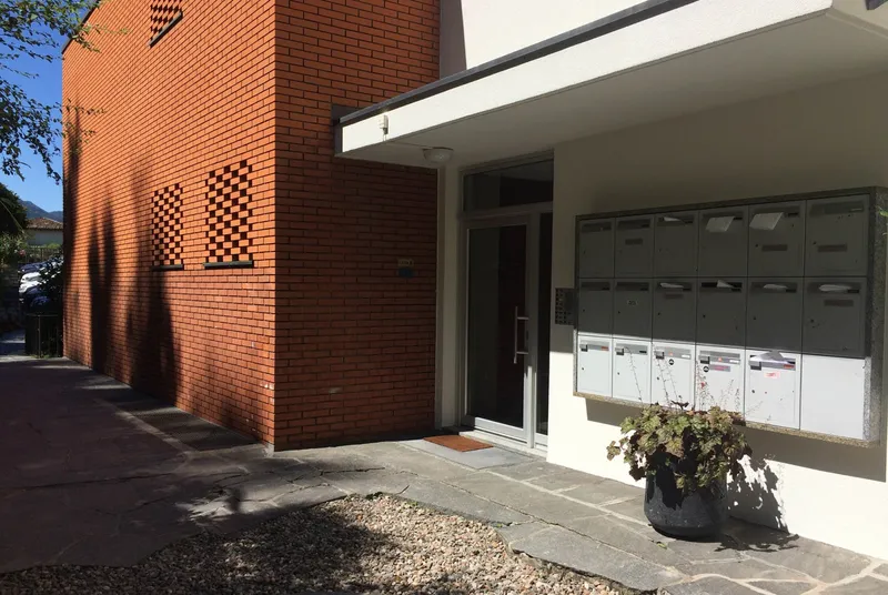 2.5 LOCALI VISTA LAGO COMPLETAMENTE RISTRUTTURATO CON TERRAZ, Foto 7
