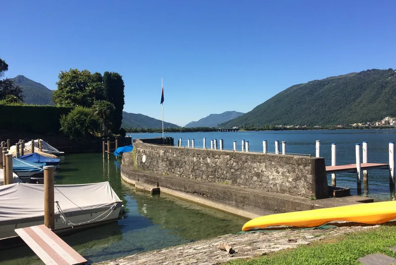 2.5 LOCALI VISTA LAGO COMPLETAMENTE RISTRUTTURATO CON TERRAZ, Foto 8