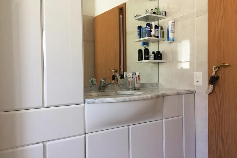 AMPIA CASA 5.5 LOCALI CON TERRAZZO E GIARDINO A PURA, foto 13