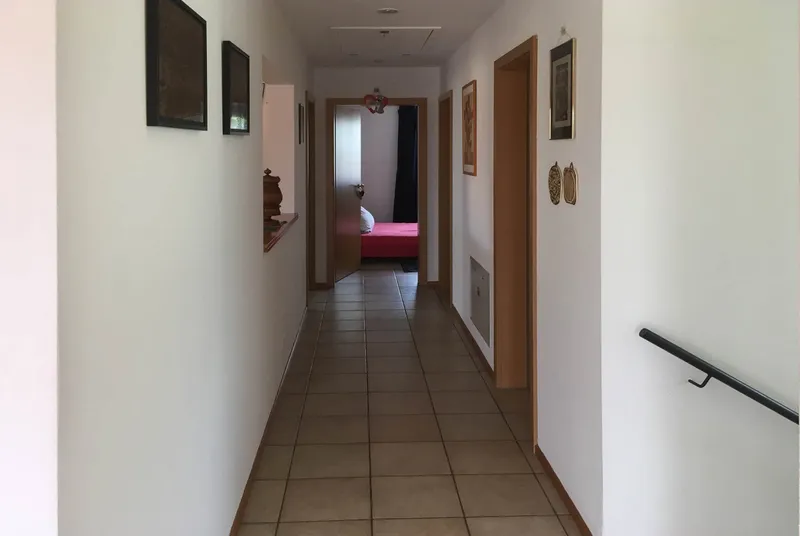 AMPIA CASA 5.5 LOCALI CON TERRAZZO E GIARDINO A PURA, foto 6