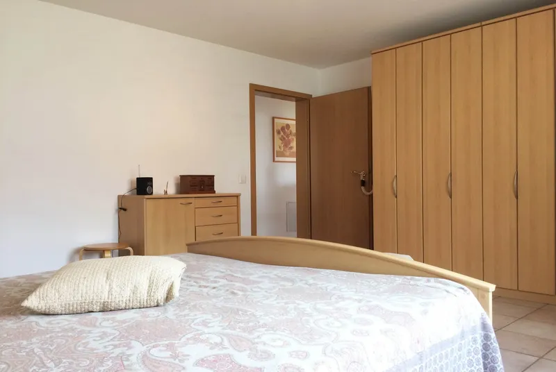 AMPIA CASA 5.5 LOCALI CON TERRAZZO E GIARDINO A PURA, foto 8