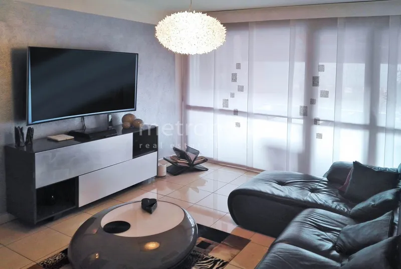AMPIO APPARTAMENTO 4.5 LOCALI CON TERRAZZA A LUGANO MASSAGNO, Foto 1