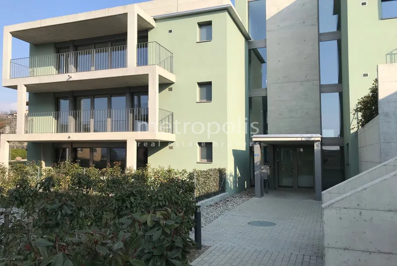 NUOVO E MODERNO ATTICO DI 4.5 LOCALI CON TERRAZZA A CASTEL S, foto 2