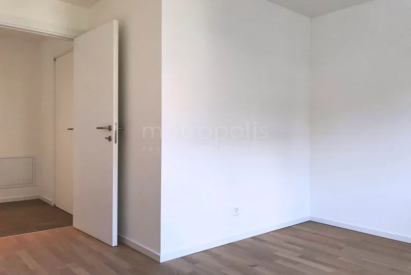 NUOVO E MODERNO ATTICO DI 4.5 LOCALI CON TERRAZZA A CASTEL S, foto 5
