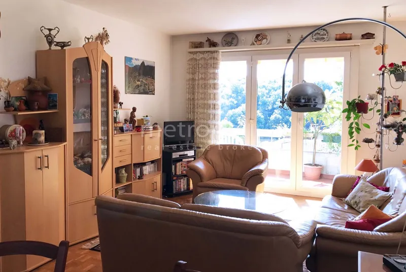 3.5 LOCALI CON TERRAZZA VISTA APERTA NEL VERDE A SAVOSA, foto 7