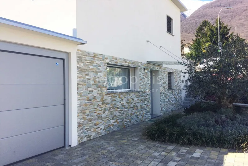 VILLETTA MODERNA DEL 2015 CON GIARDINO E 5 POSTI AUTO A RIVE, photo 10