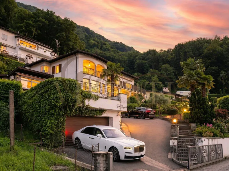 VILLA DI PRESTIGIO CON VISTA LAGO A CARABIETTA, Foto 7