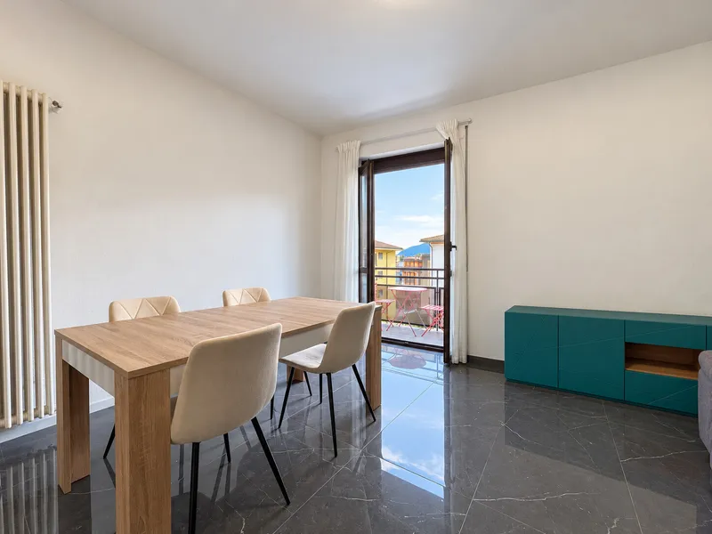 AFFITTASI ATTICO ARREDATO DI 3.5 LOCALI CON BALCONE A LUGANO, Foto 5
