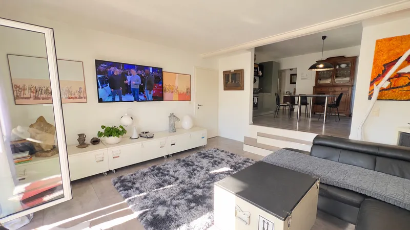 CASA BIFAMILIARE DI 7 LOCALI CON GRANDE GIARDINO A SESSA, foto 2