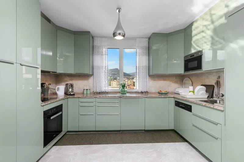 ELEGANTE ATTICO DI 4.5 LOCALI RISTRUTTURATO A VIGANELLO, foto 3