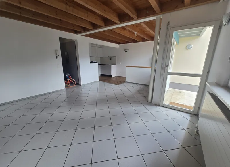 BELLA CASA A SCHIERA DI 4.5 LOCALI NEL VERDE A MONTEGGIO, Foto 1