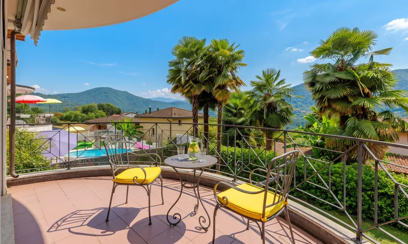 SPLENDIDA VILLA 7.5 LOCALI CON GIARDINO PRIVATO A MONTEGGIO, foto 2