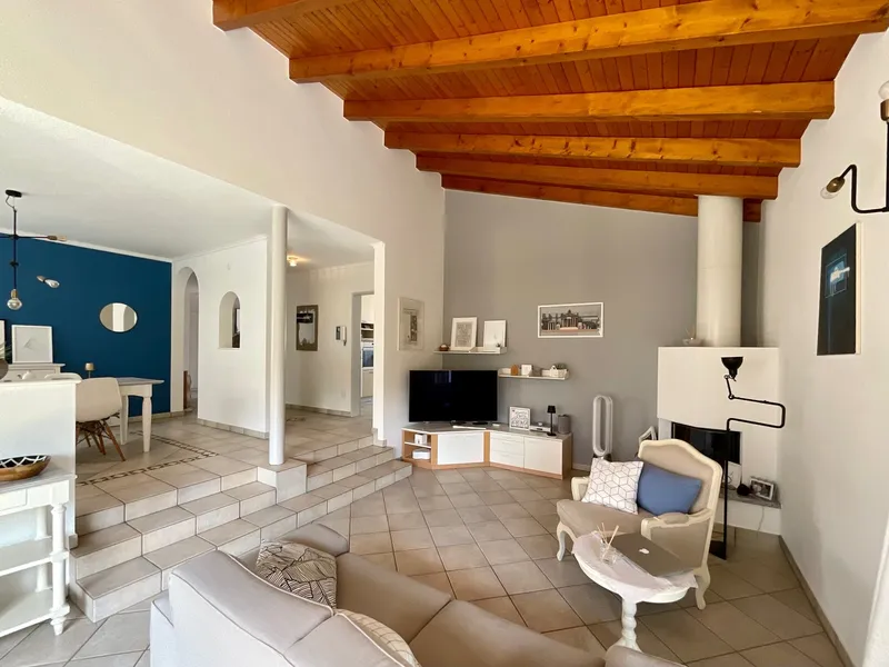 MERAVIGLIOSA VILLETTA 7.5 LOCALI A SAN PIETRO DI STABIO, Foto 4