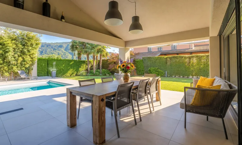 STUPENDA VILLA DI 7.5 LOCALI CON PISCINA A MAGLIASO, foto 3