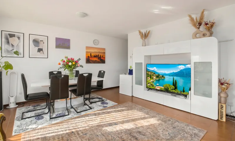 GRANDE CASA DI 6.5 LOCALI CON GIARDINO A CASTEL S. PIETRO, Foto 4