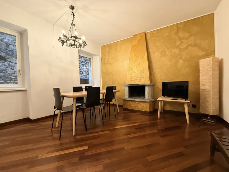 AFFITTASI ESCLUSIVO 4 LOCALI IN PALAZZO STORICO A MORCOTE, foto 3