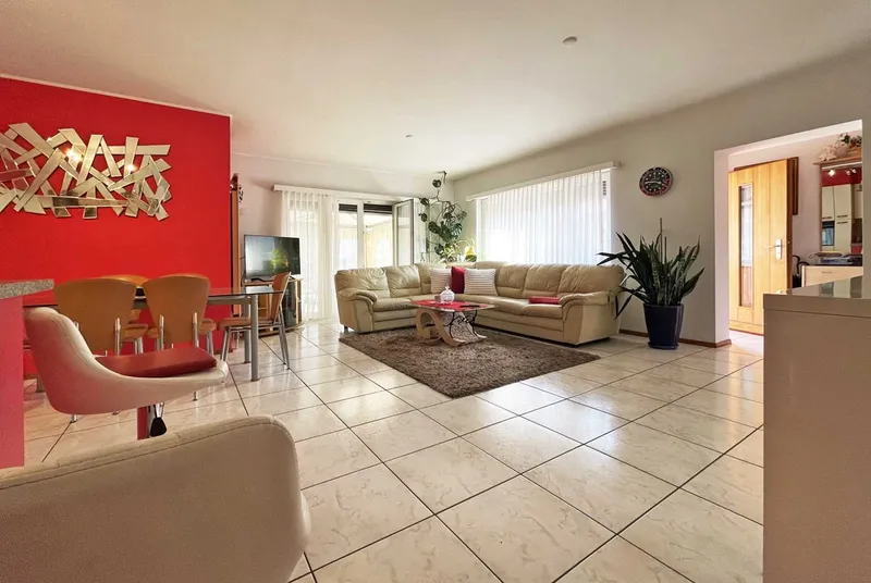 A REDDITO - CASA BIFAMILIARE CON TERRENO A PONTE CREMENAGA, foto 4