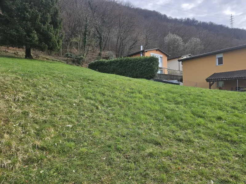 TERRENO EDIFICABILE DI 1000 MQ CON VISTA APERTA A BARBENGO, photo 1