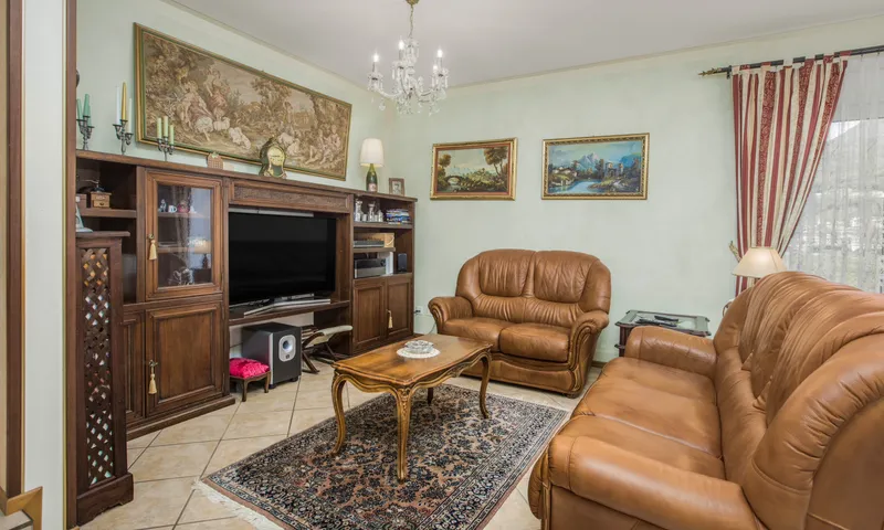 OCCASIONE - VILLA 5.5 LOCALI CON GIARDINO PRIVATO A BARBENGO, photo 4