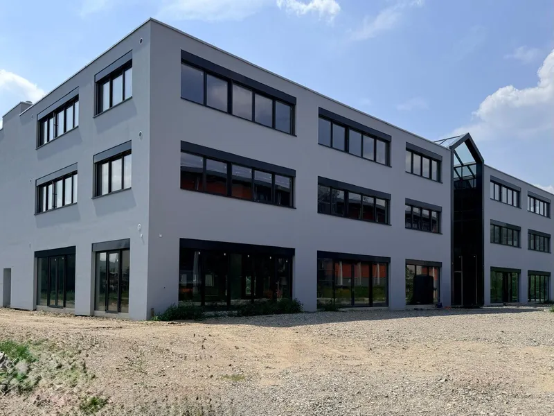 NUOVO SPAZIO ARTIGIANALE/COMMERCIALE MODULABILE A MENDRISIO, foto 2
