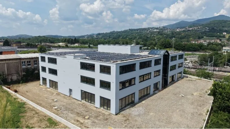 NUOVO SPAZIO ARTIGIANALE/COMMERCIALE MODULABILE A MENDRISIO, foto 8