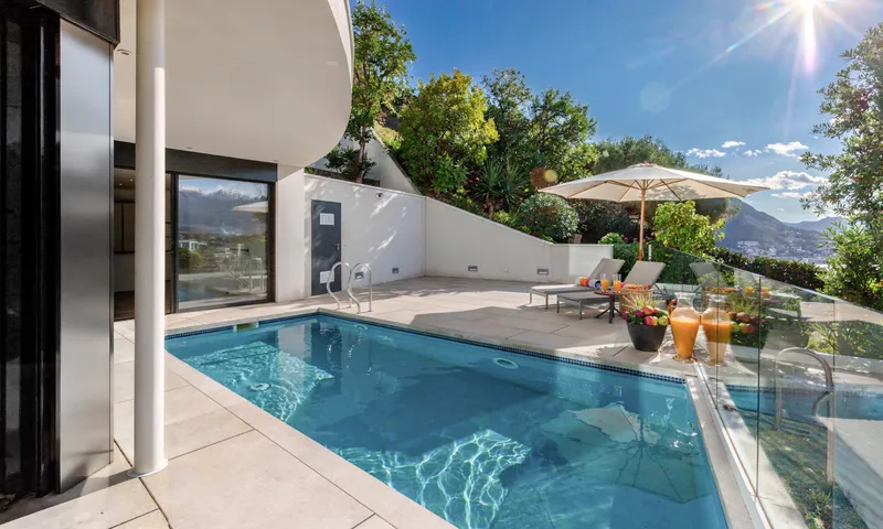 SPETTACOLARE VILLA CON PISCINA E VISTA PANORAMICA A LUGANO, foto 3