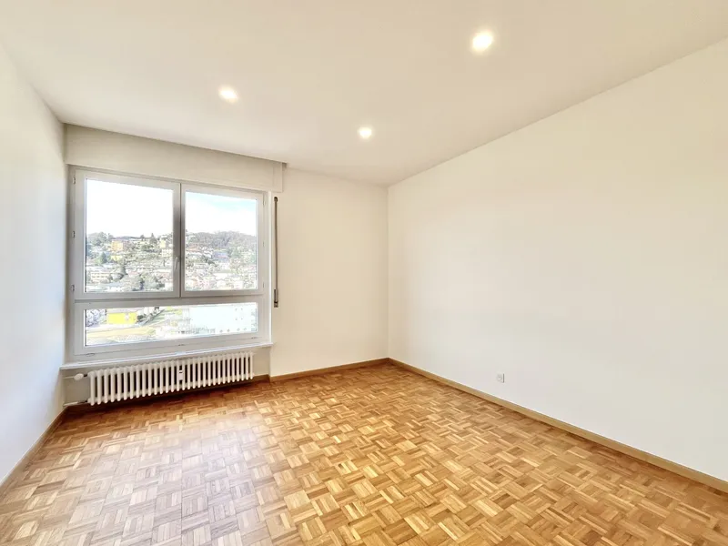 AFFITTASI 2.5 LOCALI ULTIMO PIANO VISTA APERTA ZONA MONCUCCO, Foto 6