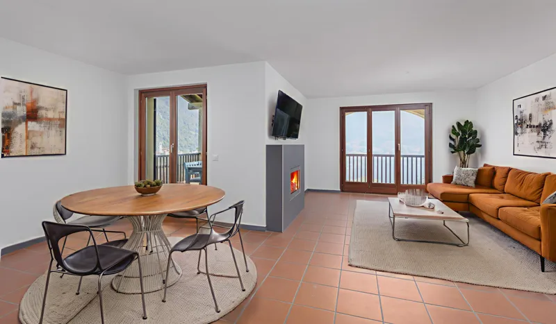 AMPIA CASA BIFAMILIARE DI 4.5 LOCALI CON BILOCALE AD AROGNO, foto 2