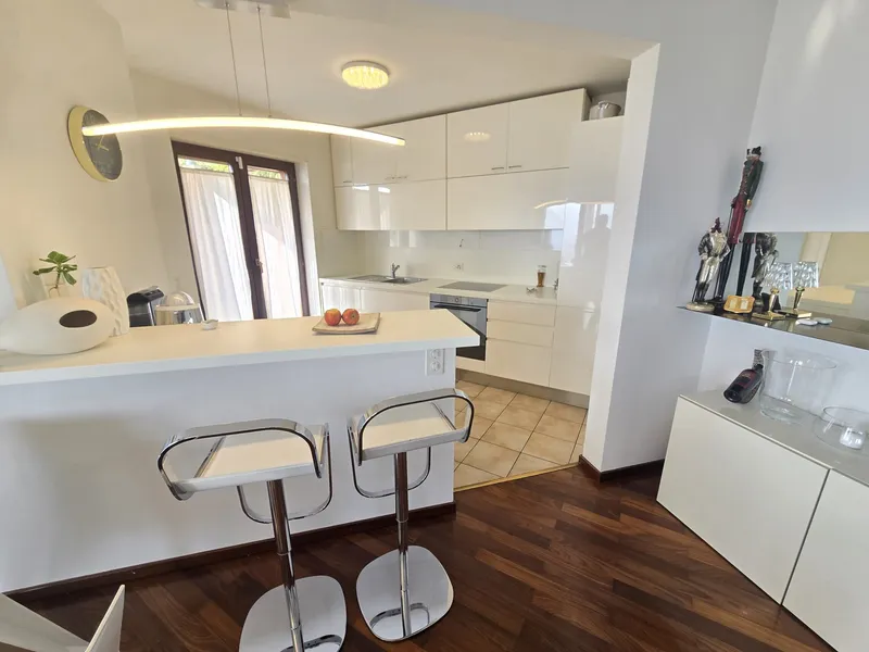 SPLENDIDA VILLA 6.5 LOCALI VISTA LAGO CON PISCINA A BIOGGIO, foto 1