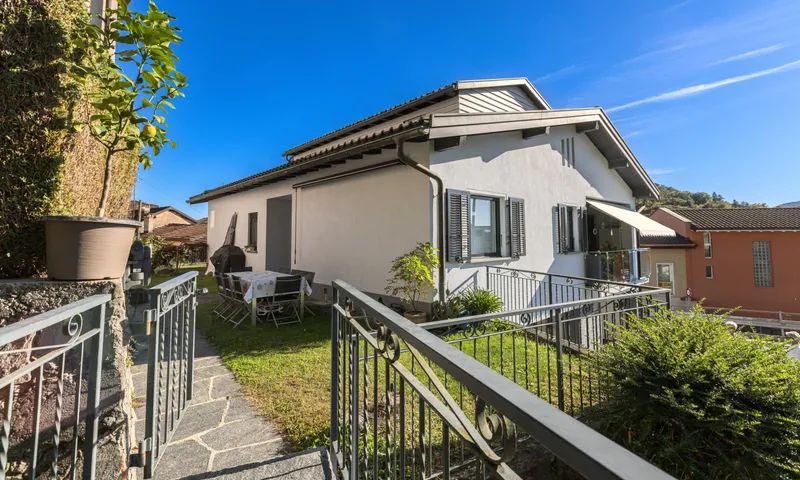 MERAVIGLIOSA CASA DI 6.5 LOCALI NEL VERDE NEL MALCANTONE, foto 3