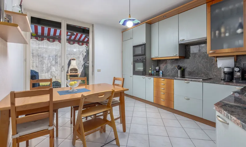 OCCASIONE - VILLETTA 5.5 LOCALI CON GIARDINO A SESEGLIO, photo 2