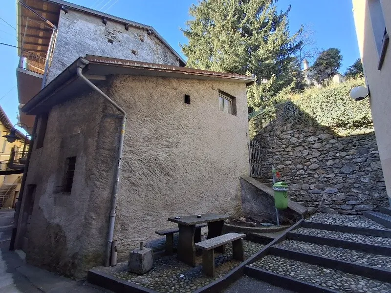 AFFARE - CASE RUSTICHE DA RISTRUTTURARE A PONTE TRESA, photo 7