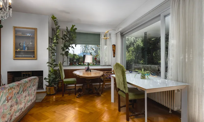 ESCLUSIVA E AMPIA VILLA DI 6.5 LOCALI CON GIARDINO A SORENGO, foto 1