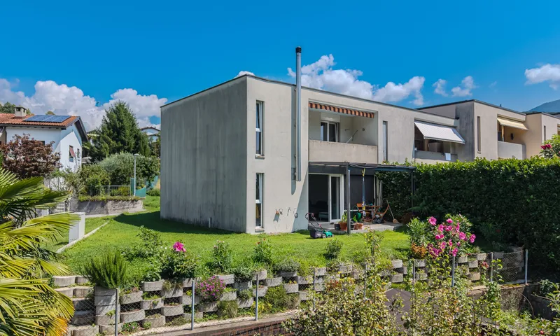 CASA A SCHIERA DI 4.5 LOCALI CON GIARDINO A PONTE CAPRIASCA, foto 2