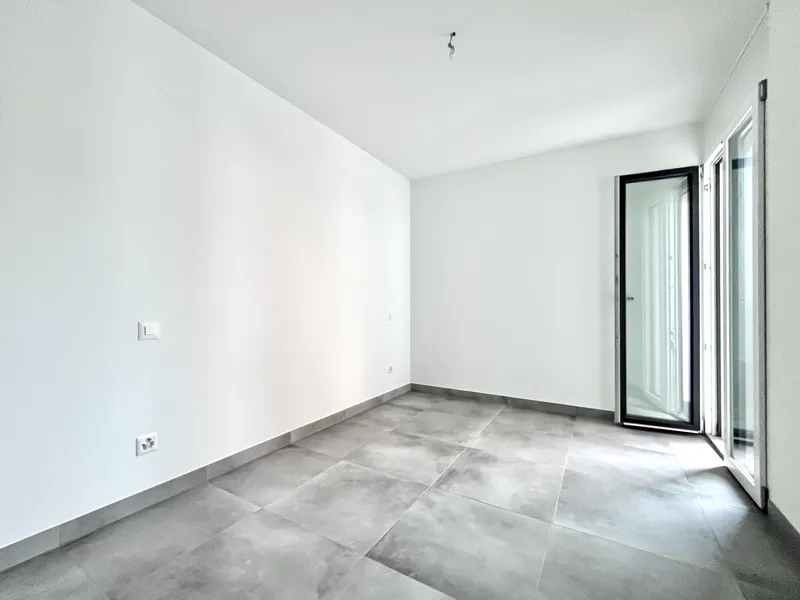 AFFITTASI NUOVO 2.5 AL SECONDO PIANO A LUGANO TESSERETE, photo 4