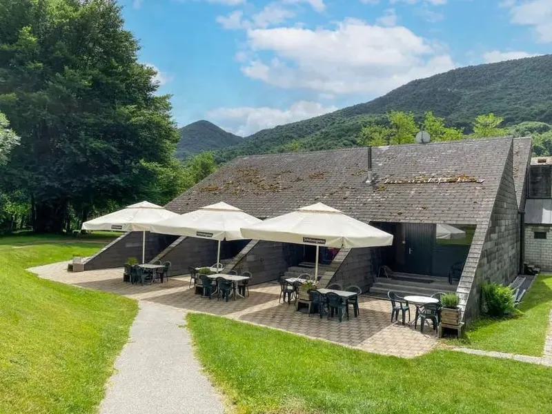 STRUTTURA TURISTICA CON RISTORANTE E PISCINA NEL MALCANTONE, foto 7