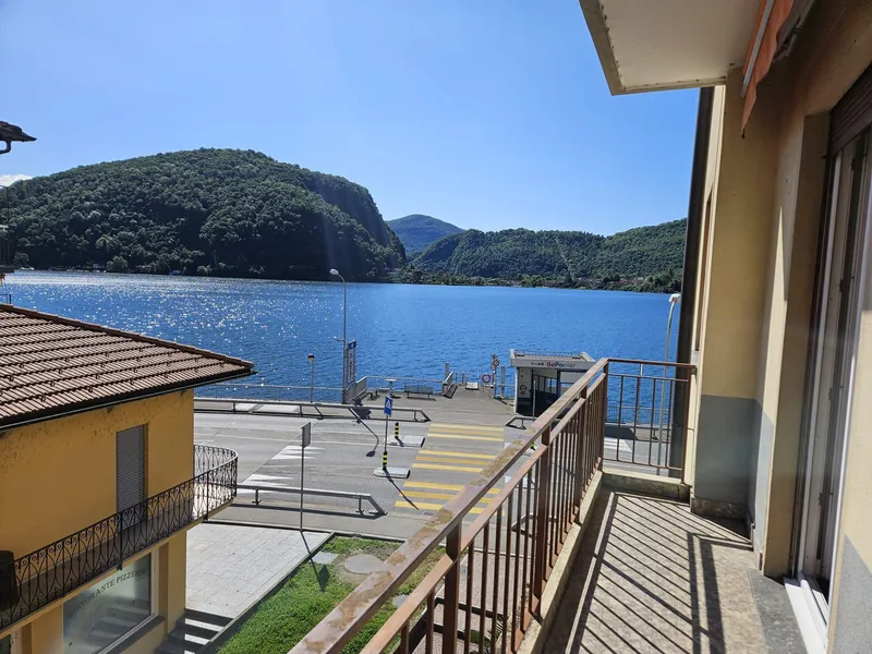 AFFITTASI SPLENDIDO 3.5 LOCALI VISTA LAGO A PONTE TRESA, foto 2