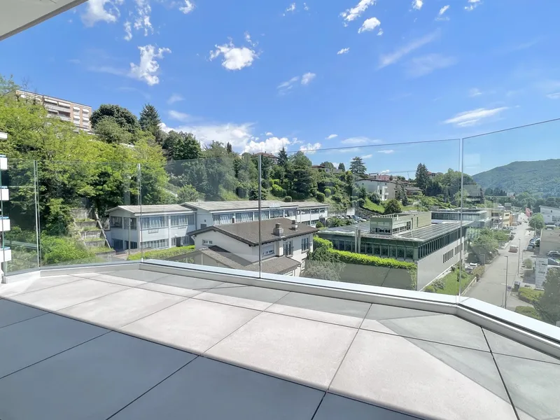 AFFITTASI 3.5 ULTIMO PIANO CON TERRAZZA A MORBIO INFERIORE, Foto 2