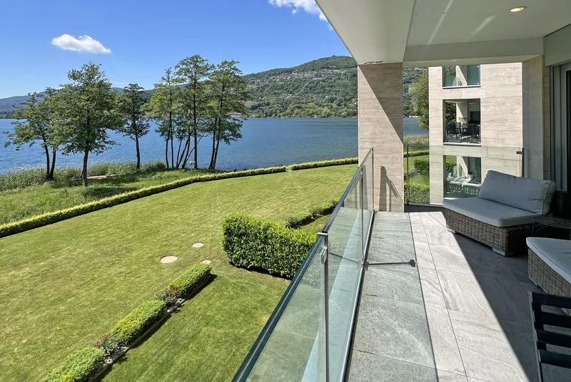 STUPENDO E MODERNO 4.5 CON TERRAZZA E VISTA LAGO A MUZZANO, photo 2